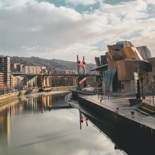 Bilbao image